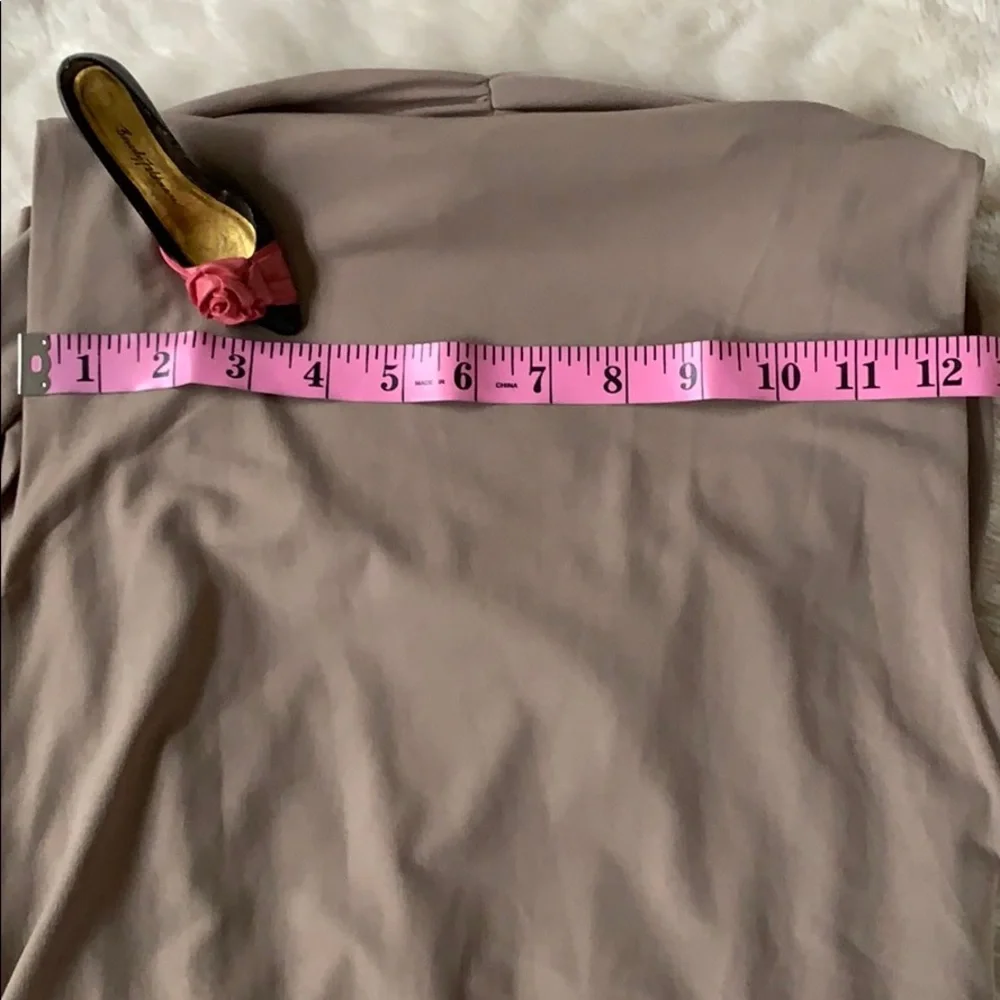 EUC+++CARMEN  Sexy sleeveless ruched top /size XS - Picture 9 of 11